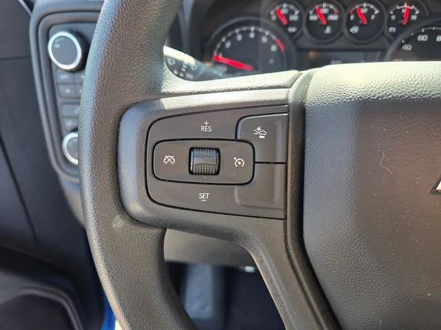 Used 2025 Blue Chevrolet Custom image 30