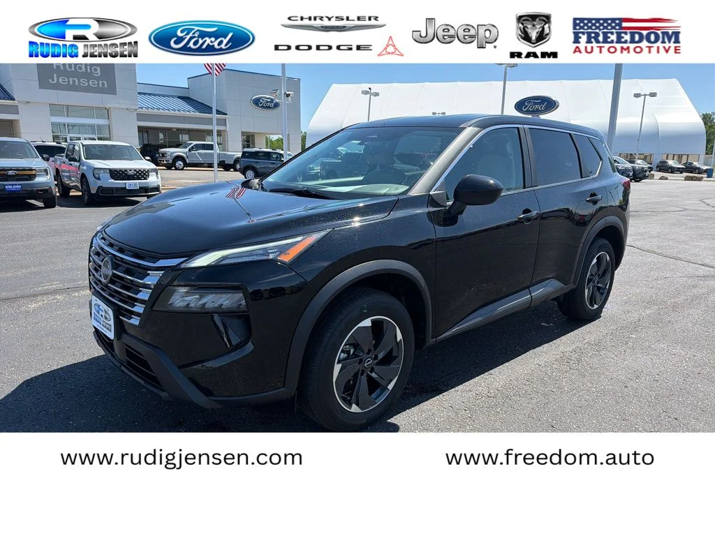 2025 Nissan Rogue SV AWD's photo