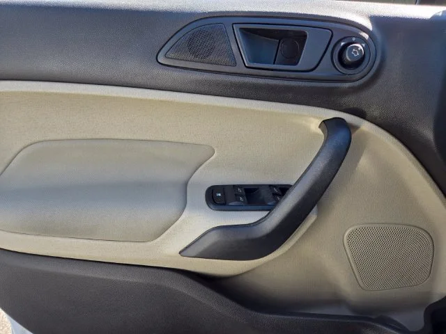 Used 2018 White Ford SE image 35