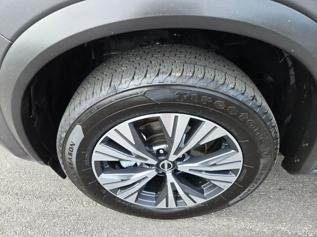 Used 2023 Gray Nissan SV image 23
