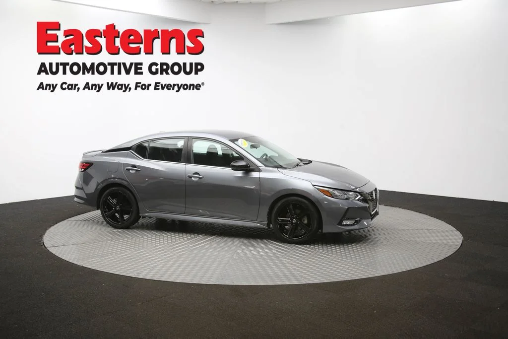 Used 2023 Gray Nissan SR image 46