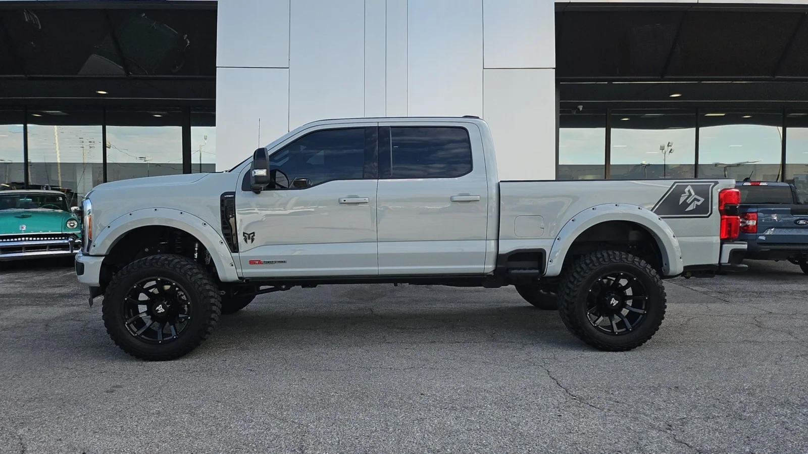 Used 2025 Avalanche Ford Rocky Ridge 4WD image 2