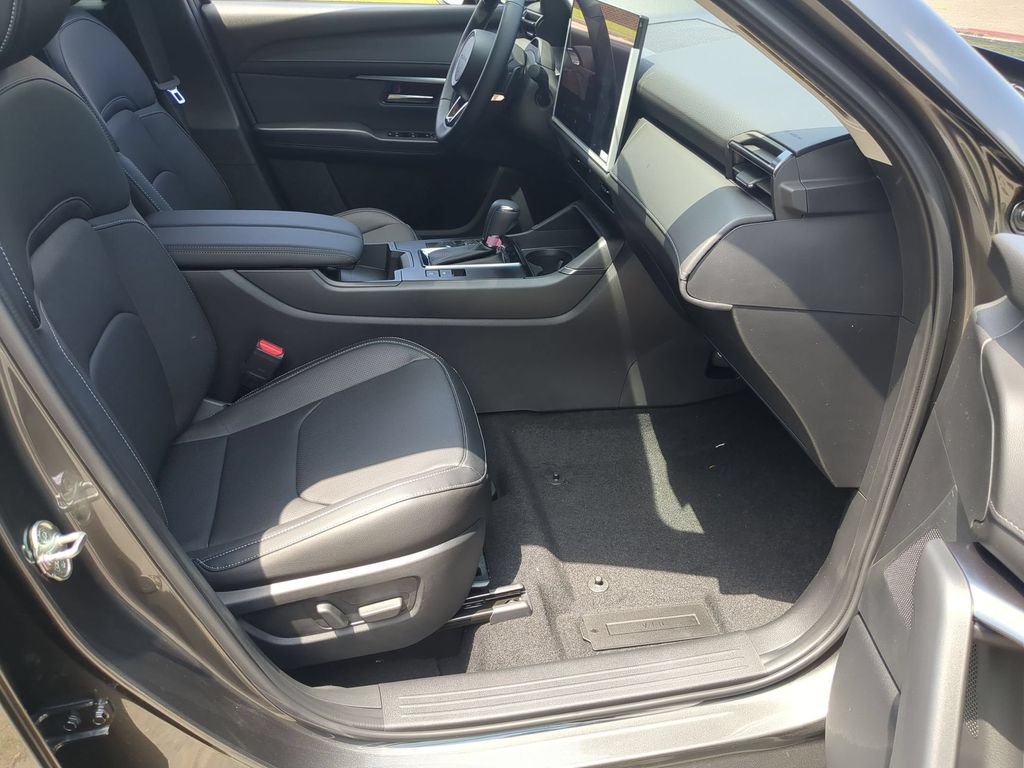 New 2026 Machine Gray Metallic Mazda 2.5 S Premium Plus AWD image 21