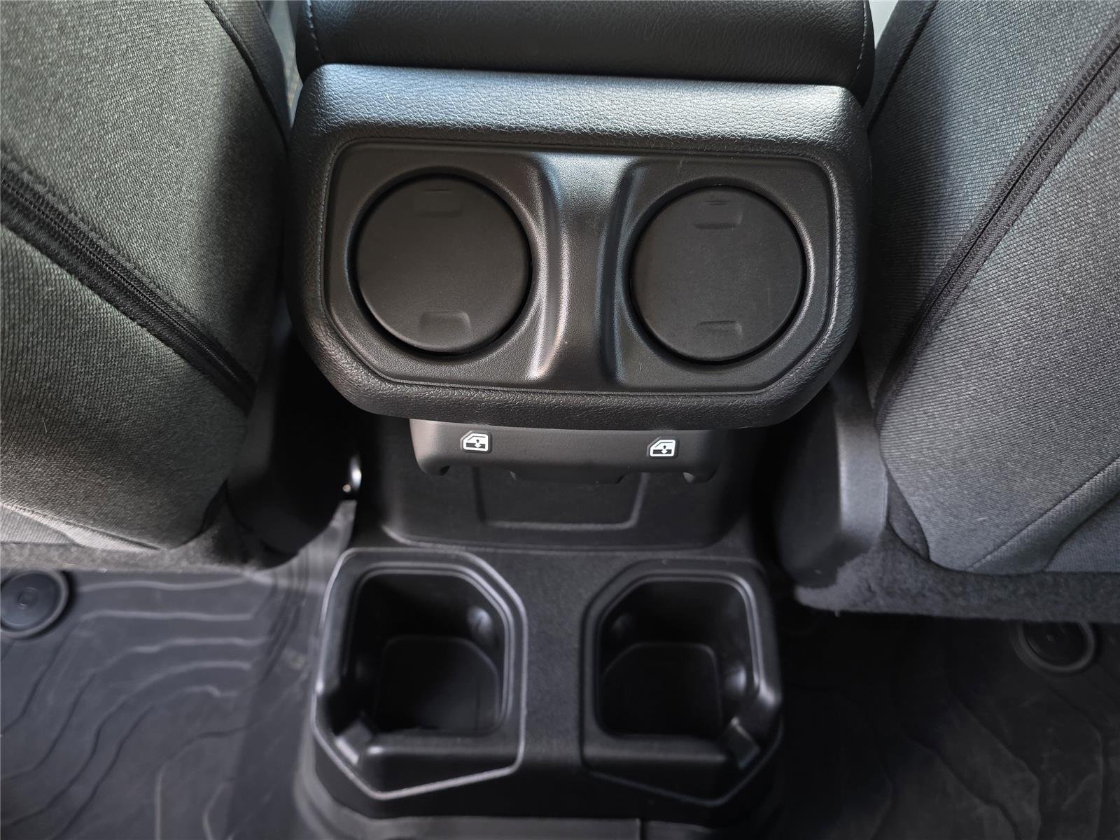 Used 2025 41 Jeep Willys image 28