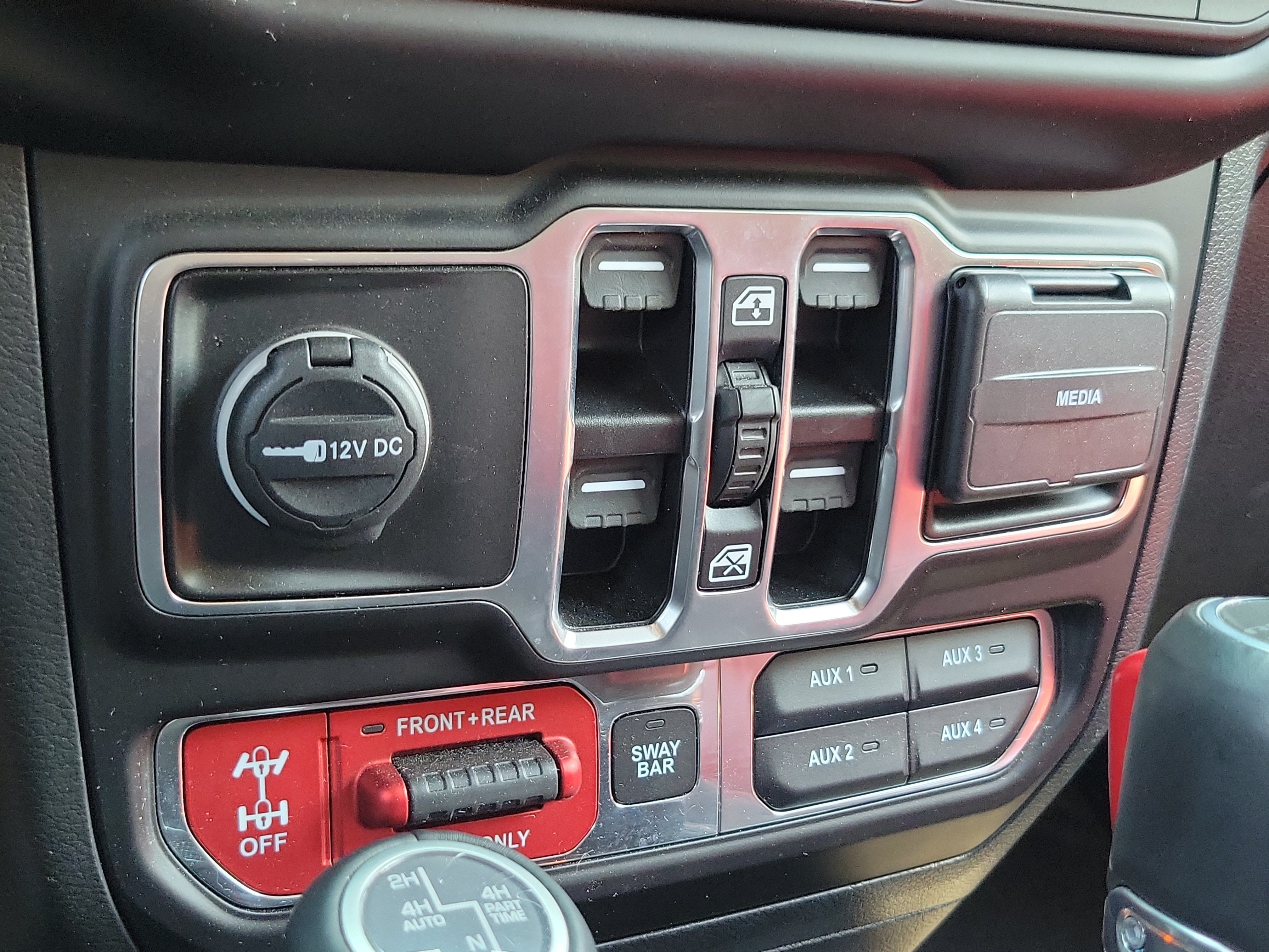 Used 2023 Black Clearcoat Jeep Rubicon 20th Anniversary image 32