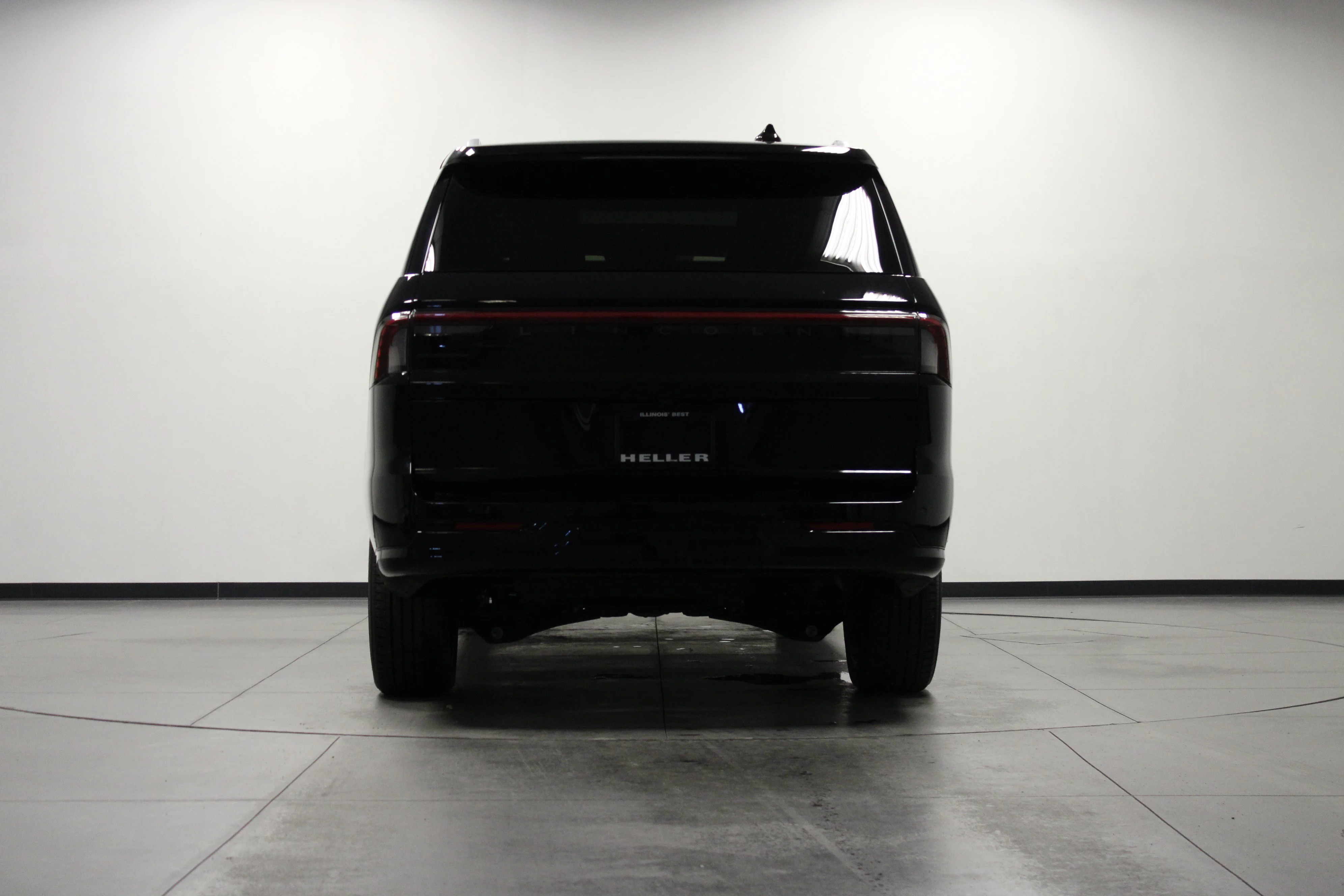 Used 2025 Black Metallic Lincoln Black Label image 5