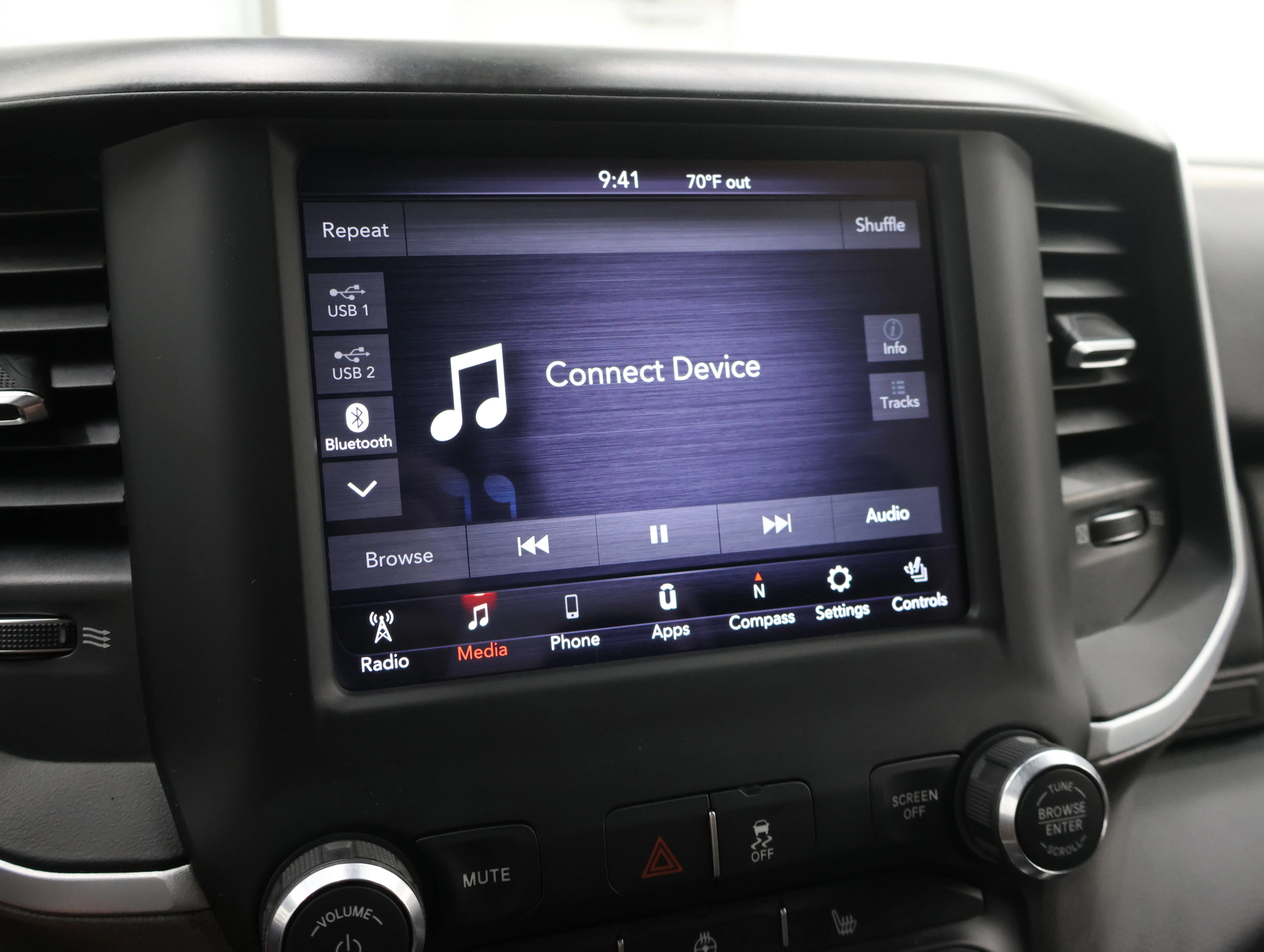 Used 2020 Diamond Black Crystal Pearlcoat Ram Big Horn image 49