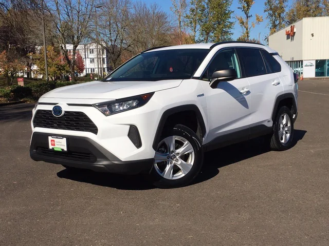 2020 Toyota RAV4 Hybrid LE