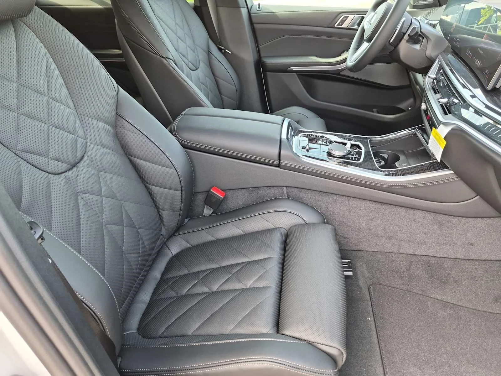 2026 BMW X5 50e - Photo 22