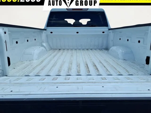 Used 2025 Summit White Chevrolet LT image 21