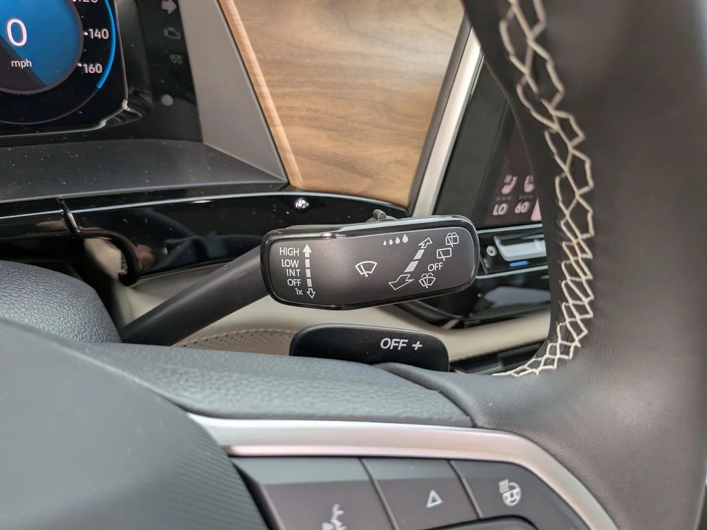 New 2026 Black Volkswagen 2.0T SE w/Technology image 30