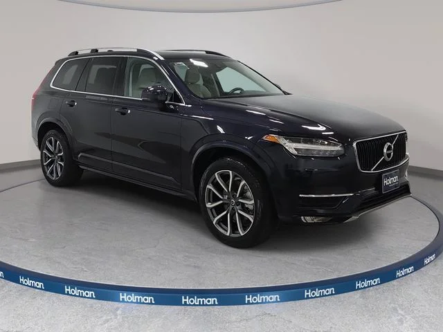 Used 2019 Magic Blue Metallic Volvo T5 Momentum image 4