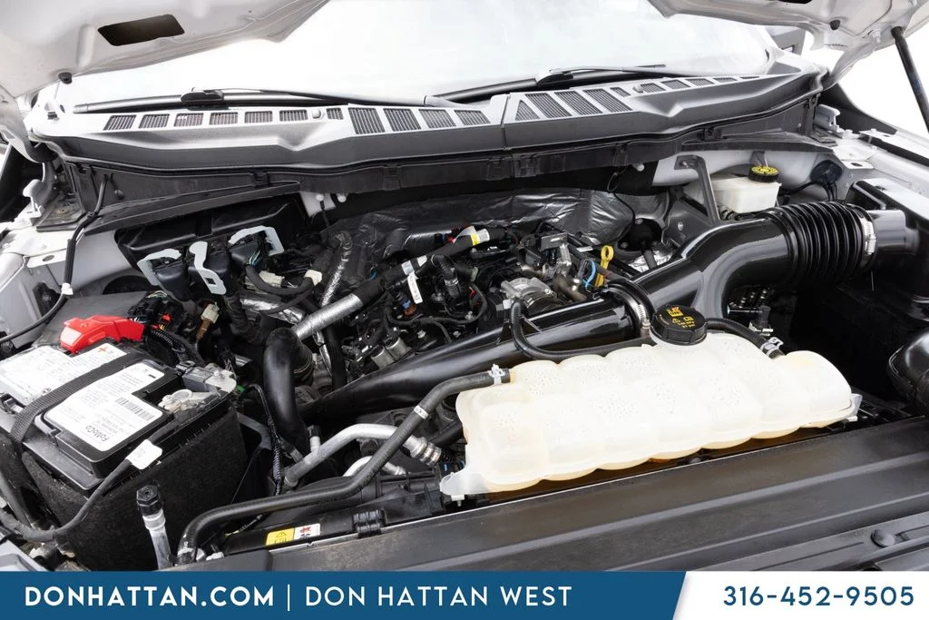 Used 2023 Silver Ford XLT image 34