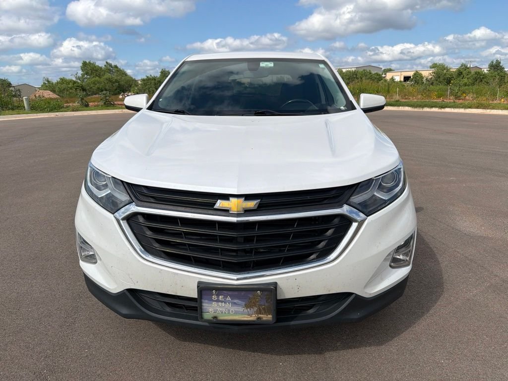 Used 2019 Iridescent Pearl Tricoat Chevrolet LT image 2