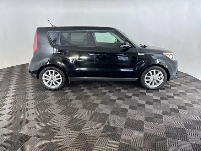 Used 2017 Black Kia Plus image 4