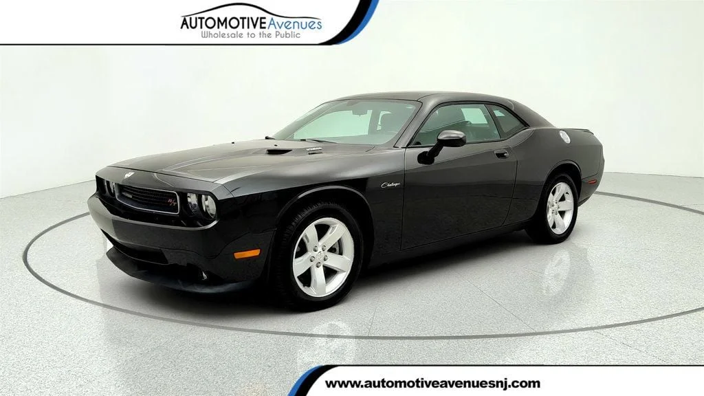 2010 Dodge Challenger's photo