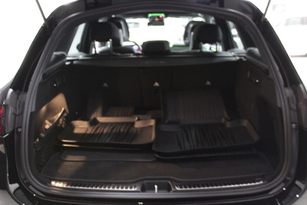 2026 Mercedes-Benz GLC Base - Photo 36