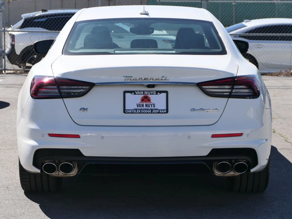 Used 2024  Maserati Modena image 5
