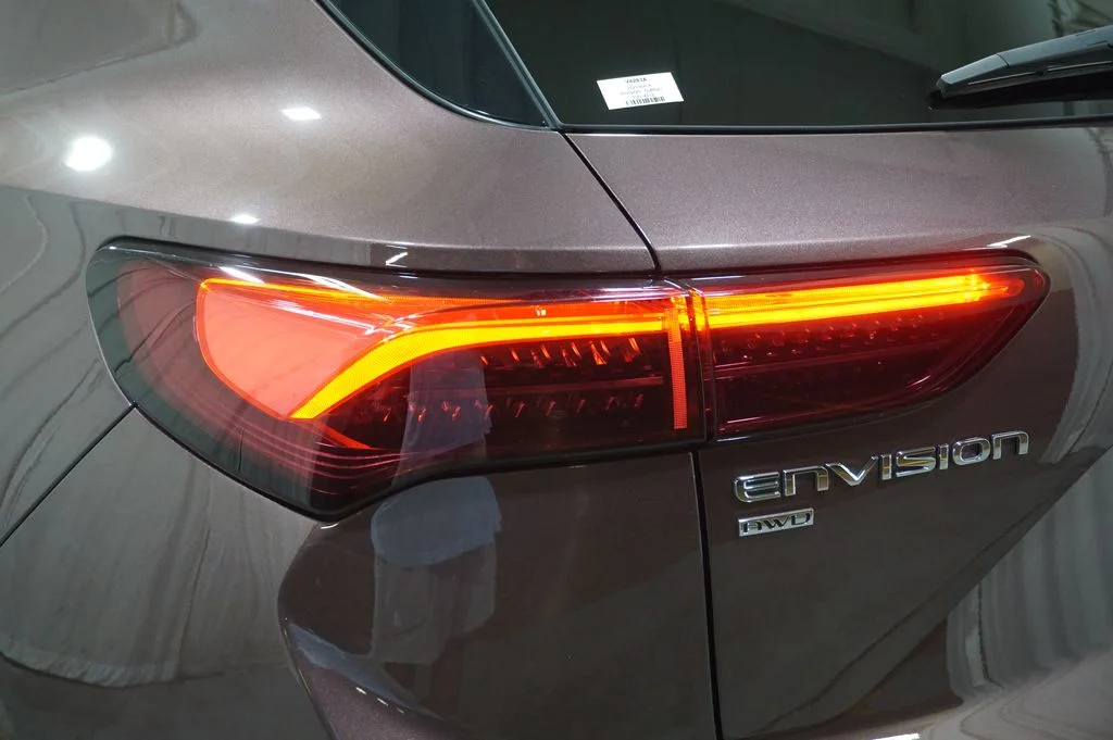 Used 2025 Purple Buick Preferred image 34
