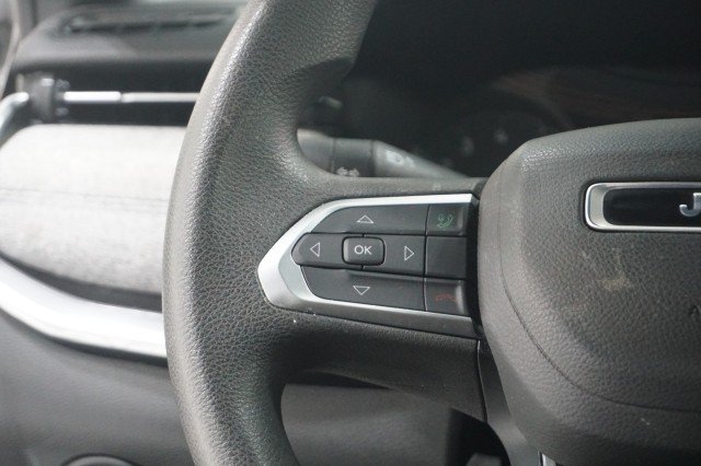 Used 2025 Diamond Black Crystal Pearlcoat Jeep Sport image 23