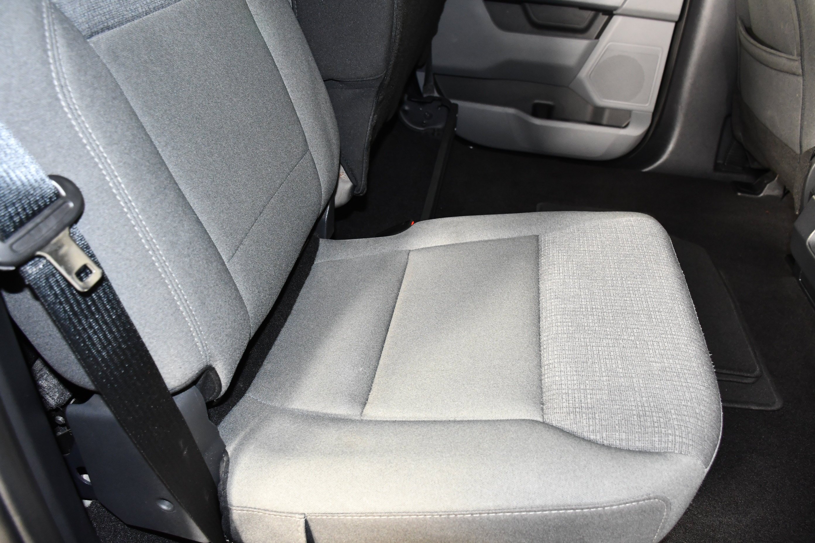 Used 2025 Black Metallic Ford XLT image 45