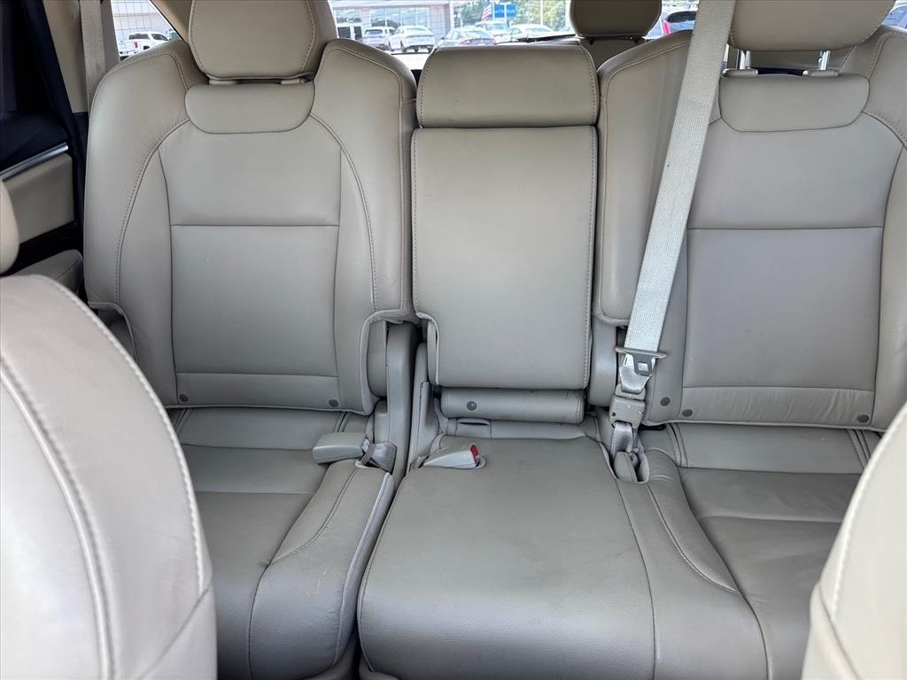 Used 2016 Crystal Black Pearl Acura w/Tech image 17