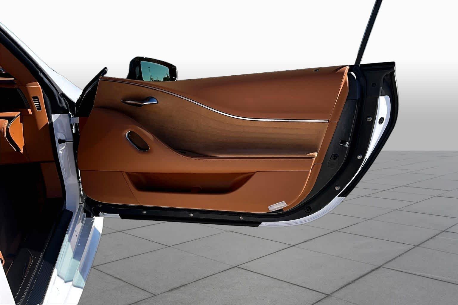 Used 2024 Ultra White Lexus  image 20