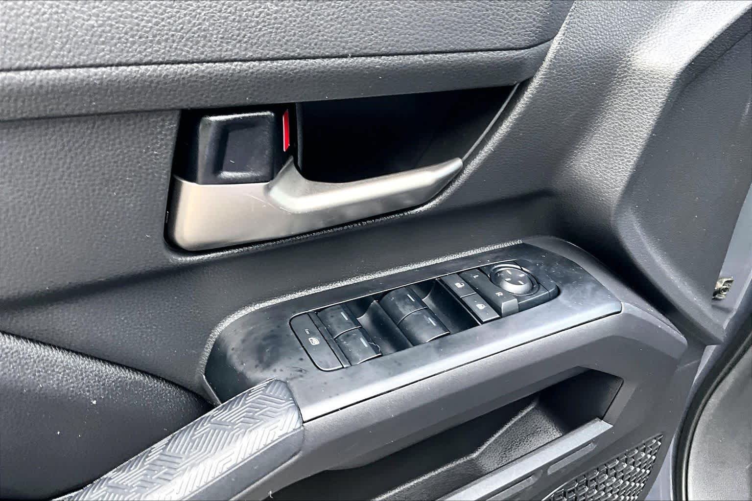 2025 Toyota Tacoma TRD Off Road - Photo 31