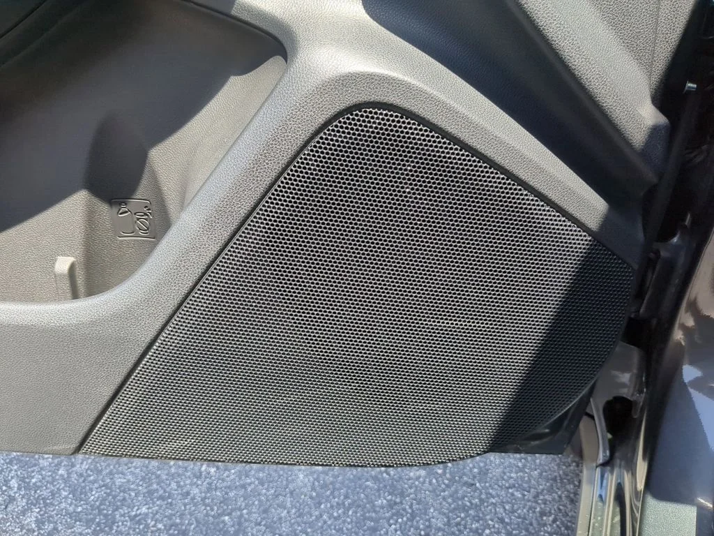 2025 Subaru Crosstrek Premium - Photo 17