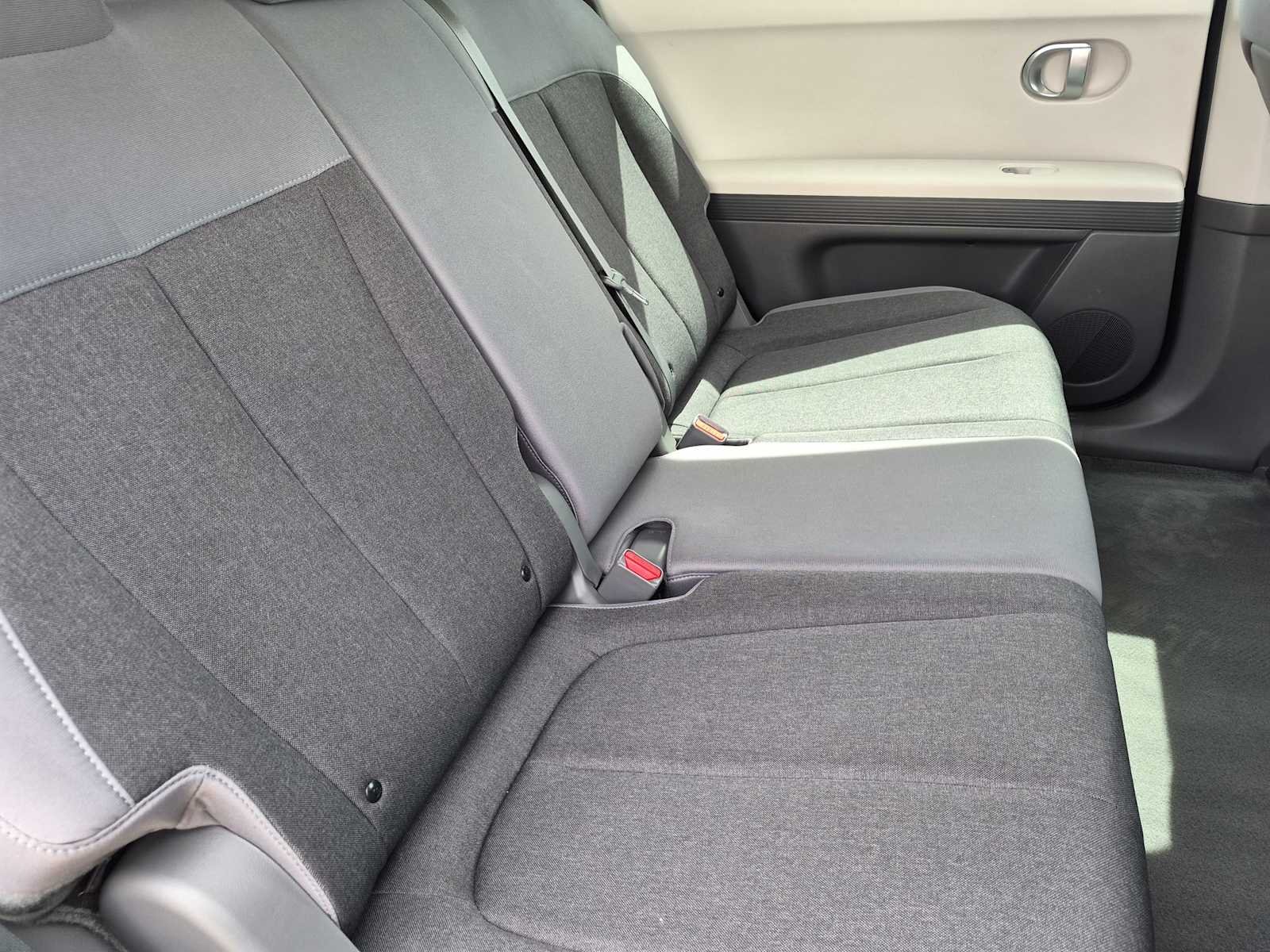 Certified Used 2024 Abyss Black Hyundai SEL image 19