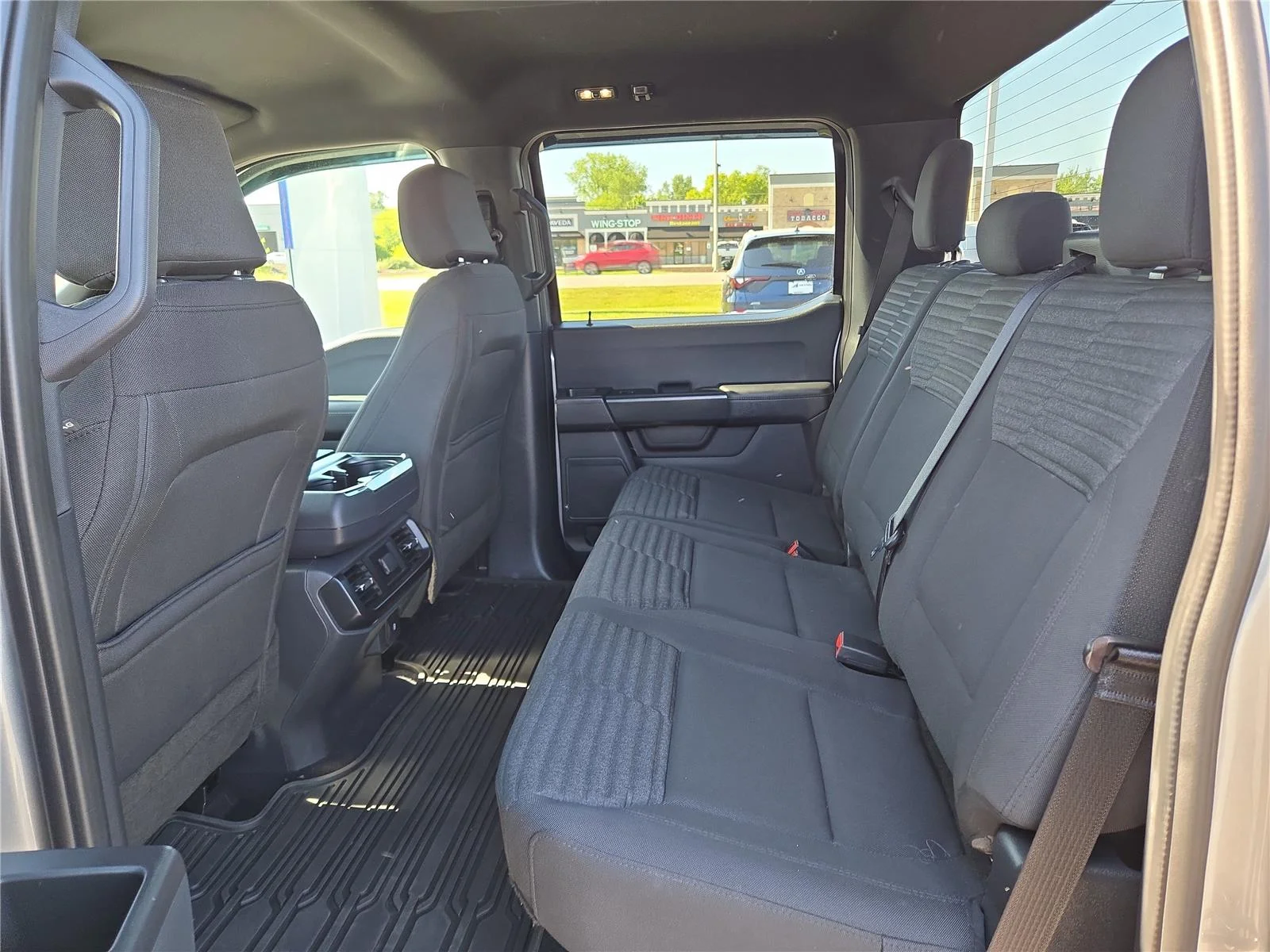 Used 2023 Iconic Silver Ford XL image 22