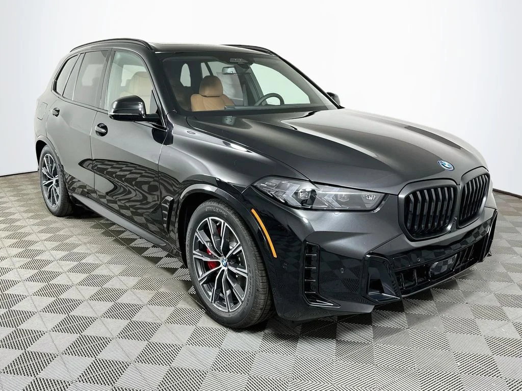 New 2026 Black Sapphire Metallic BMW xDrive50e image 3