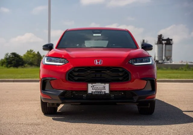 New 2027 Red Honda Sport image 2