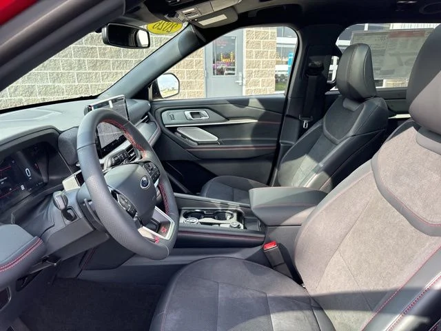 New 2026 Rapid Red Metallic Tinted Clearcoat Ford ST image 13