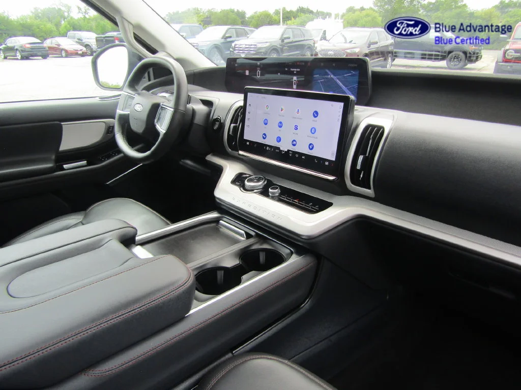 Certified Used 2025 Star White Ford Active image 51