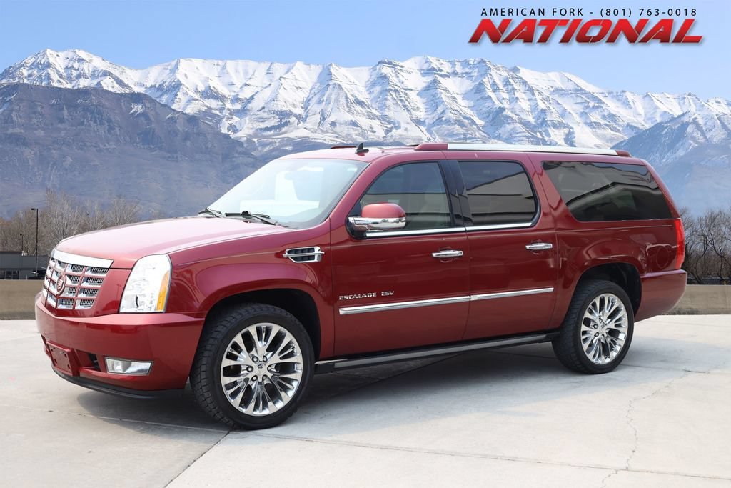 2011 Cadillac Escalade ESV AWD Premium's photo