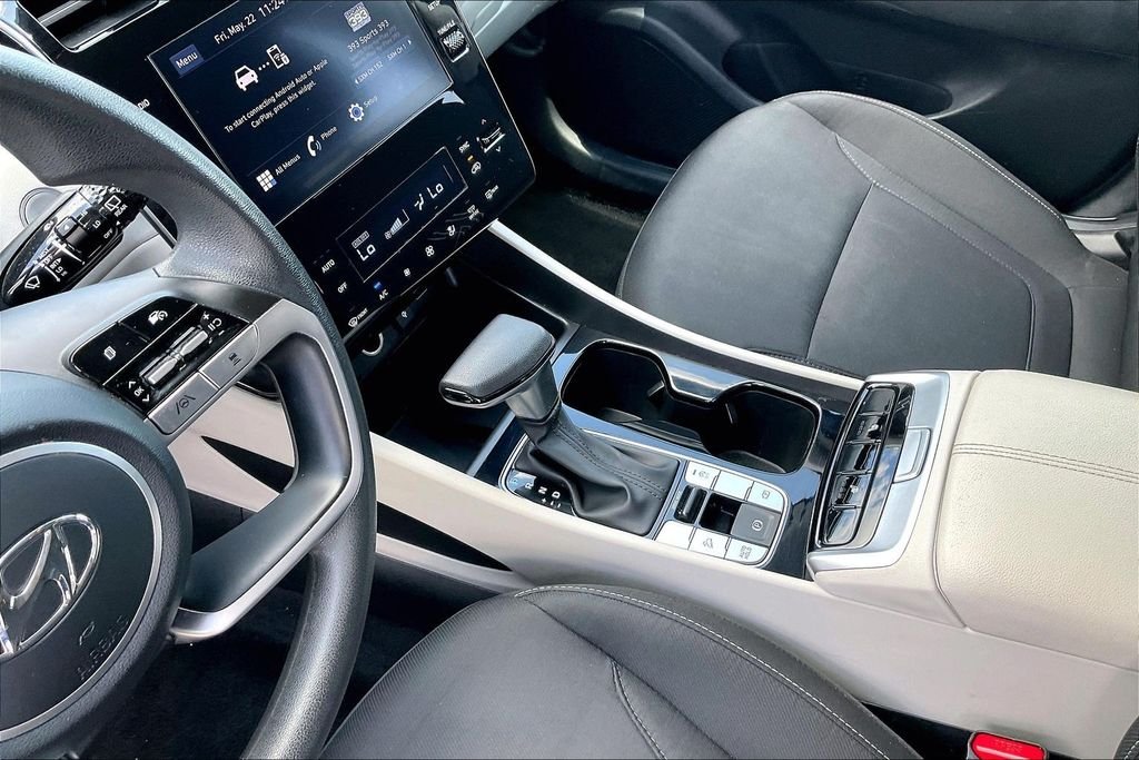 Used 2024 Black Hyundai SEL image 15
