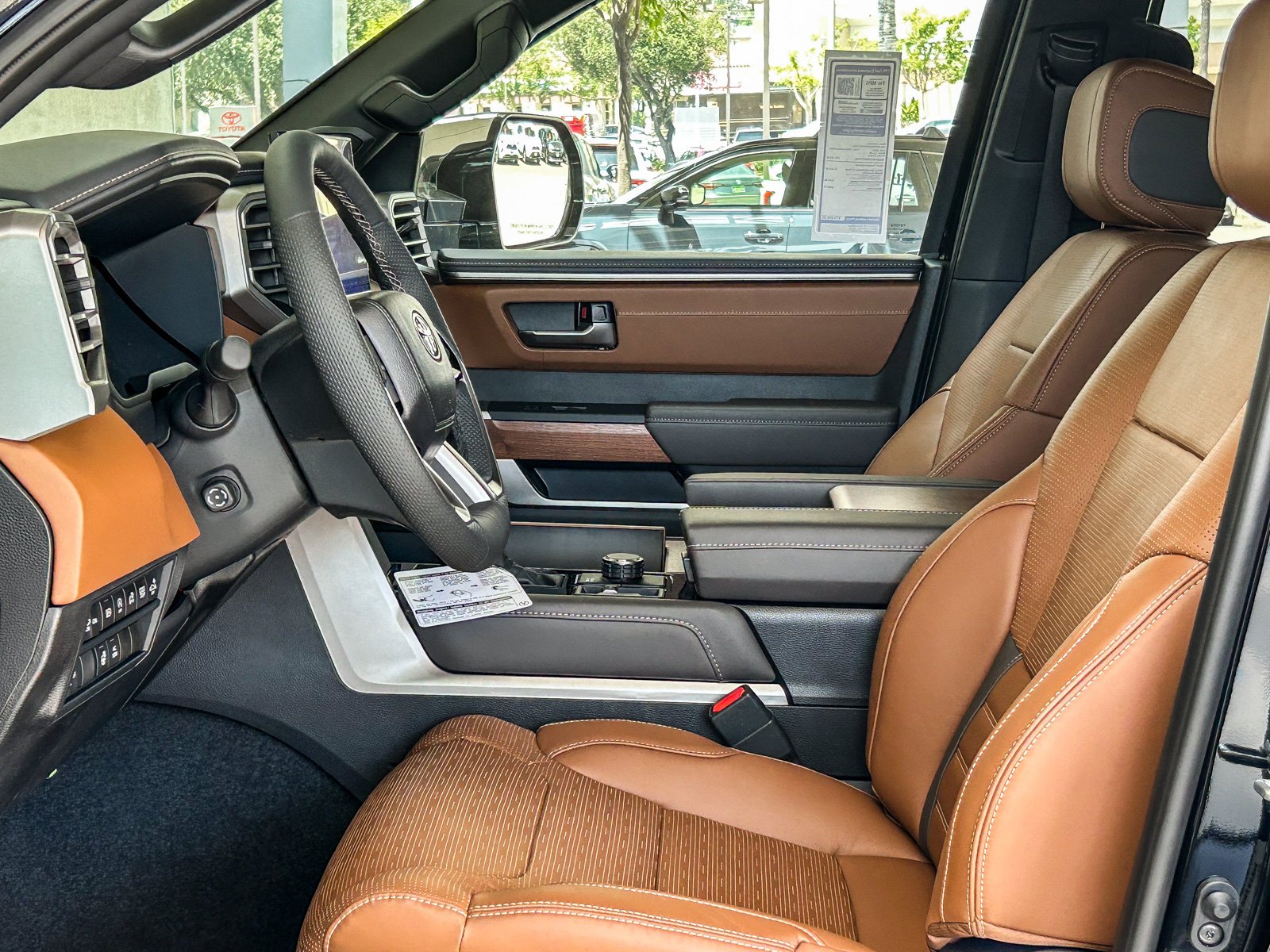 2026 Toyota Tundra 1794 Edition - Photo 17