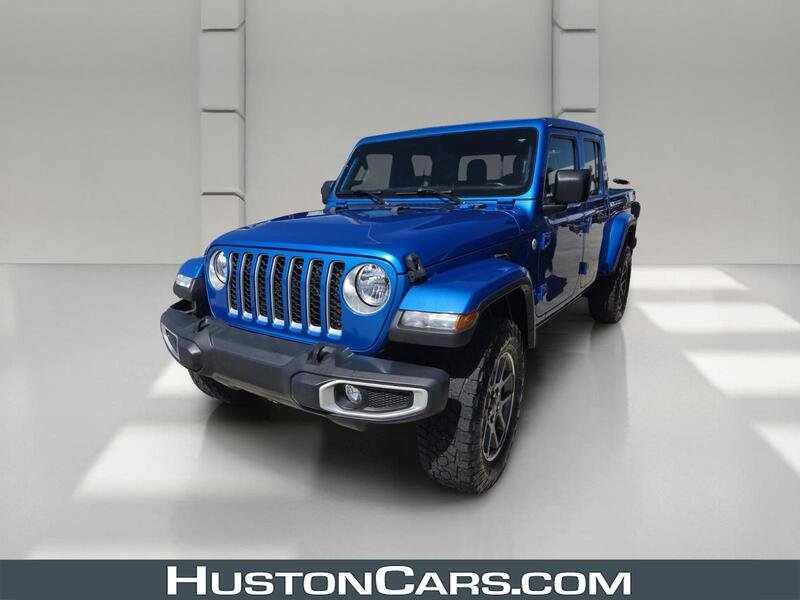 2020 Jeep Gladiator Overland's photo