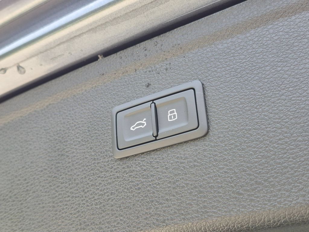 Used 2024 Gray Audi 55 Prestige image 7