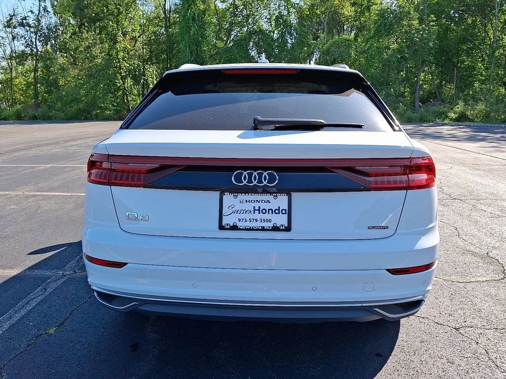 2023 Audi Q8 Premium - Photo 5