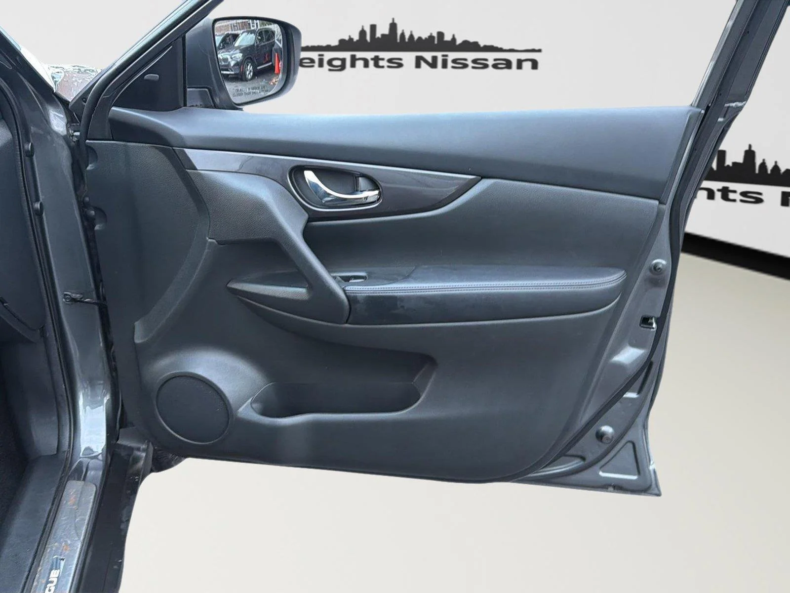 Used 2018 Gun Metallic Nissan SV image 30