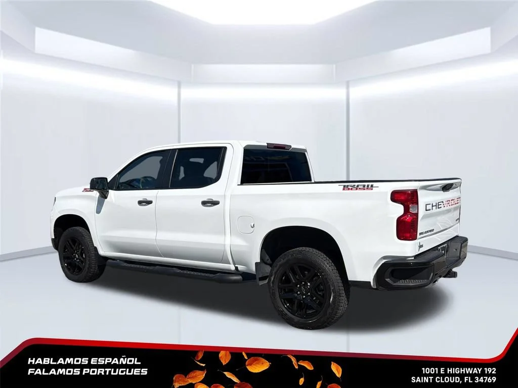 Used 2025 Summit White Chevrolet Custom Trail Boss image 4