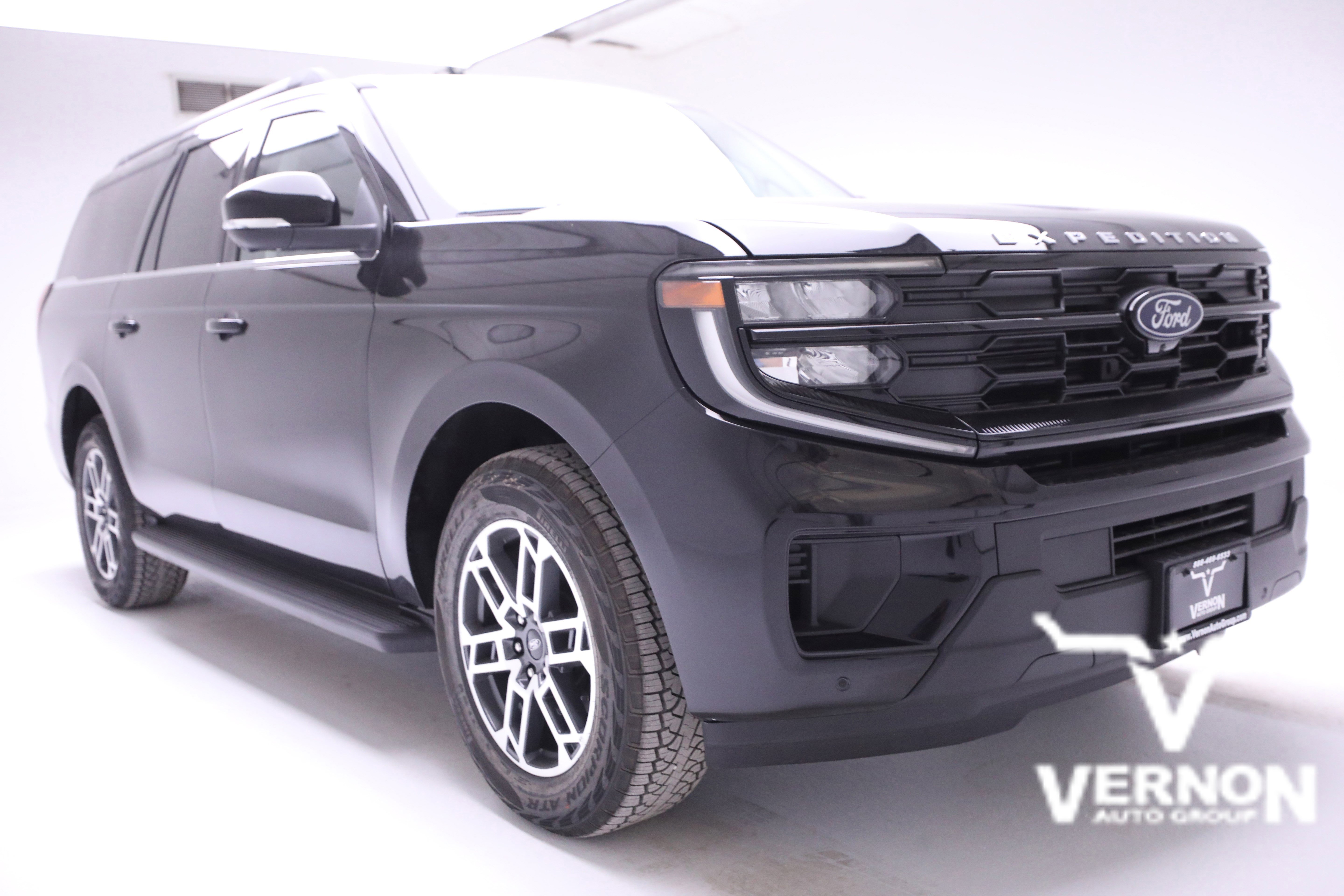 New 2026 Agate Black Metallic Ford  image 7