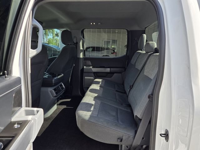 Used 2022 White Ford XLT image 15