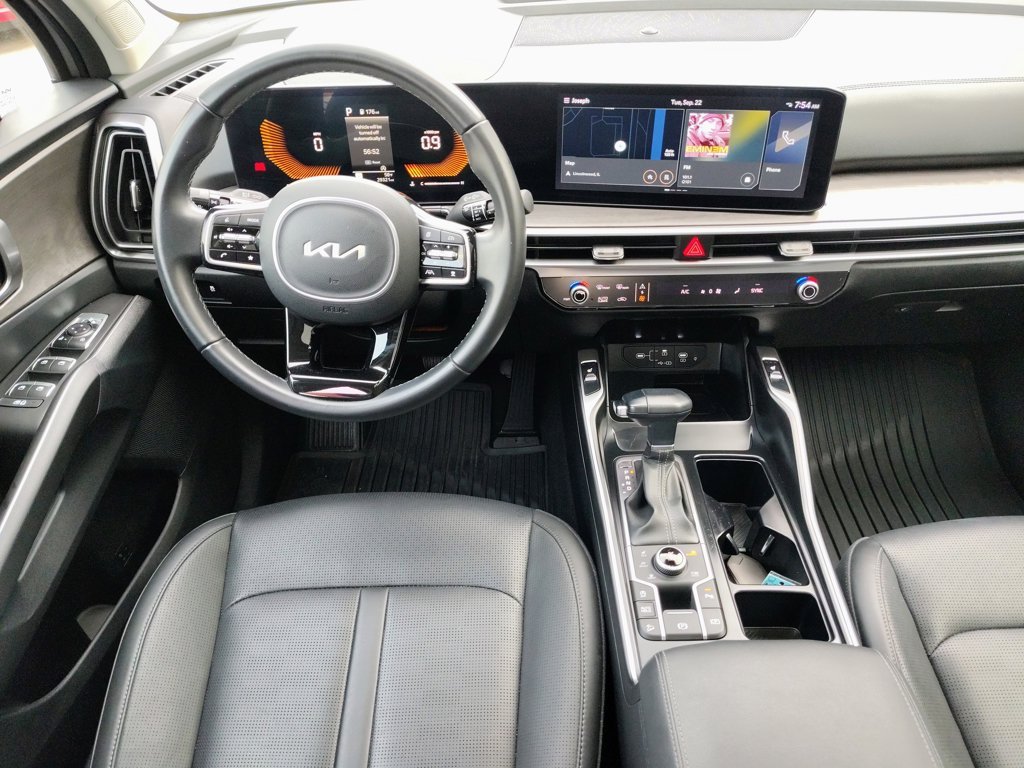 2025 Kia Sorento X-Line EX - Photo 34