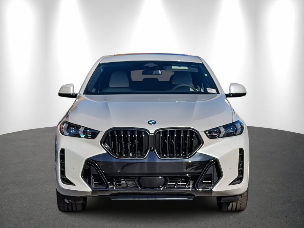 2027 BMW X6 photo 2