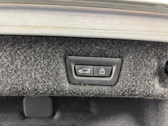 Used 2019 Silver BMW 530i image 39