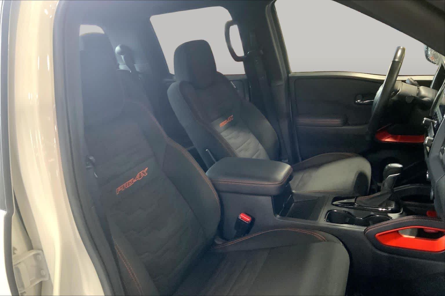 Used 2024 Glacier White Nissan PRO-4X image 9
