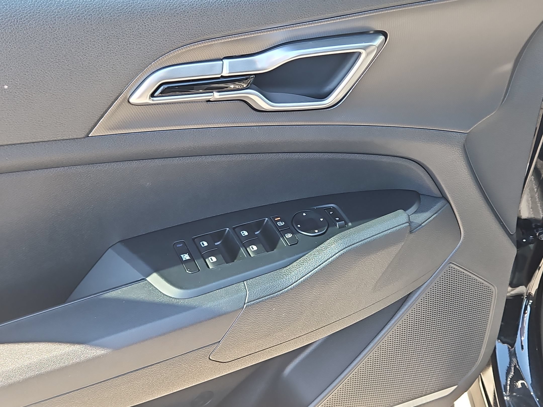 New 2027 Fusion Black Kia S image 16
